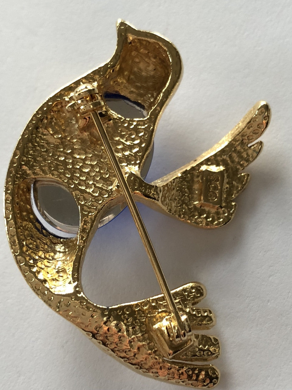 Sarah Coventry Baby Blue Jelly Belly Bird Pin Brooch