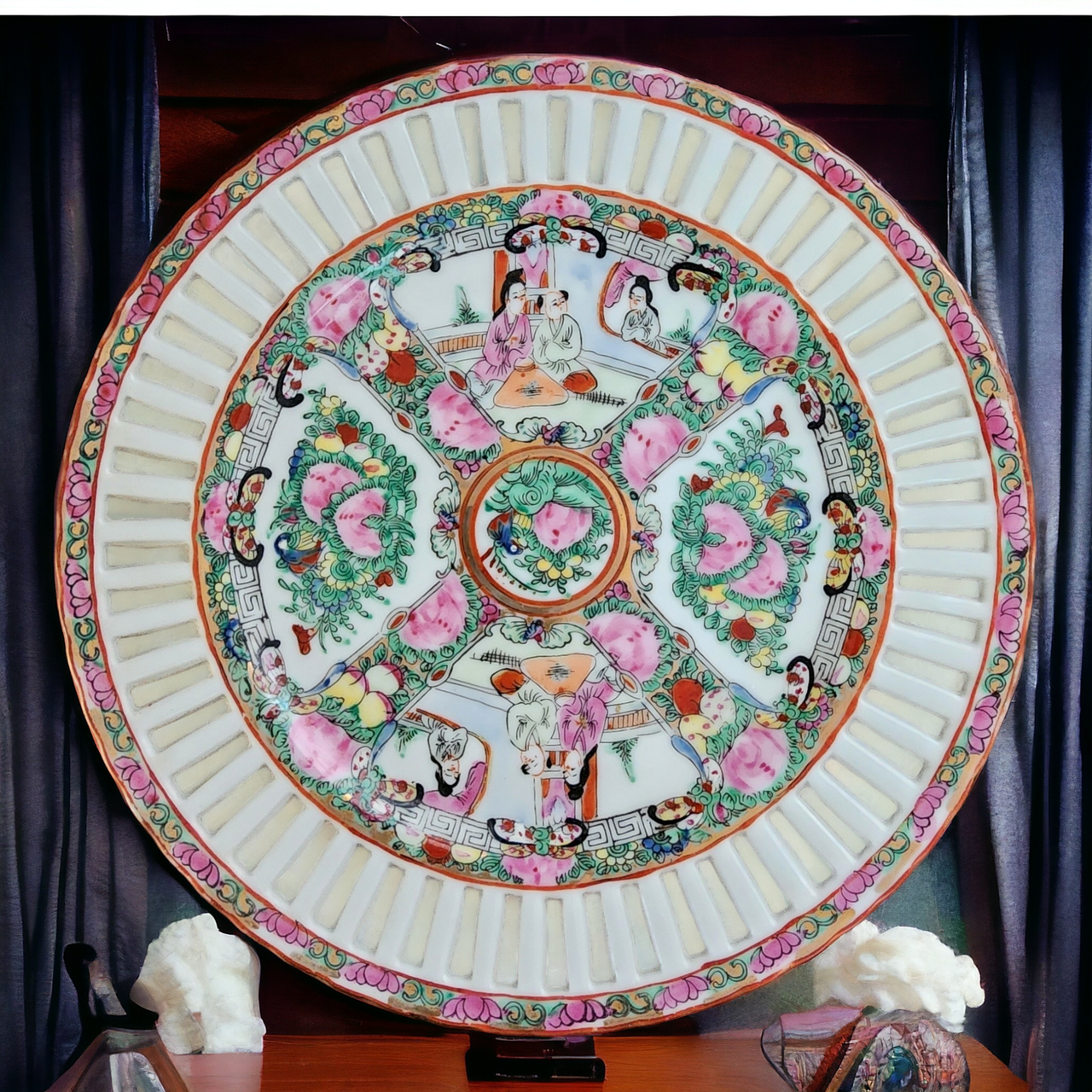 10" Chinese Rose Famille Art Pottery Decorated Hong Kong Reticulated Plate