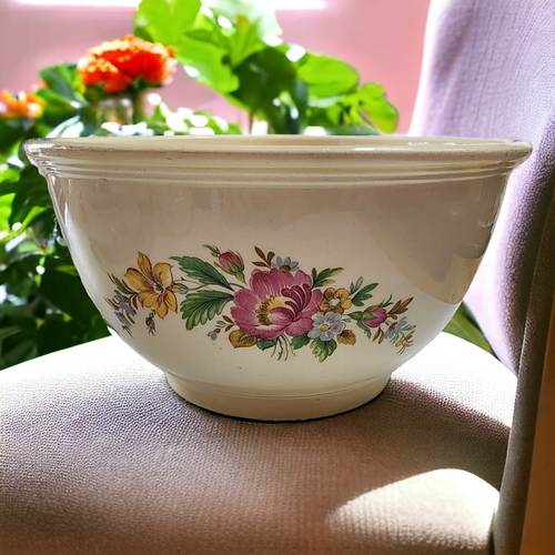 10" Homer Laughlin Spring Wreath Mixing Bowl