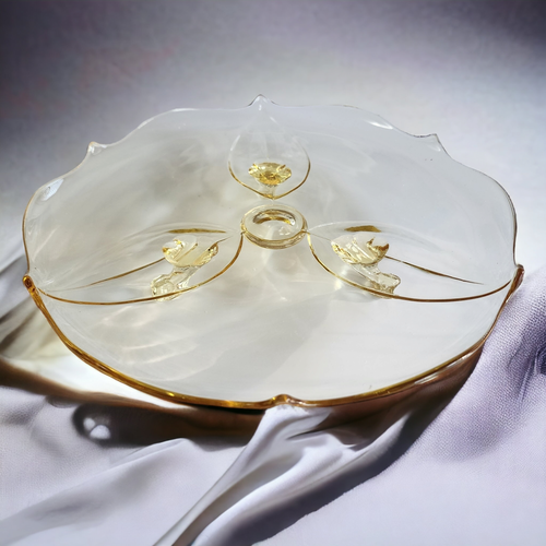 10" Lancaster Petal Topaz Scalloped Edge Design Footed Cake Plate