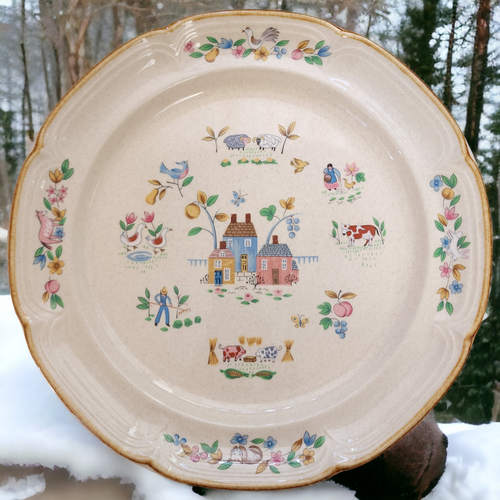 12" International Heartland Farm Scene Scalloped Tan Trim Round Plate  Platter