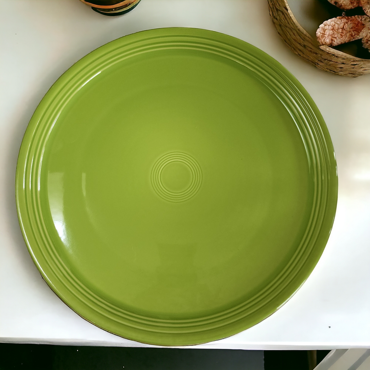 15" Homer Laughlin Fiesta Chartreuse Baking Pizza Tray