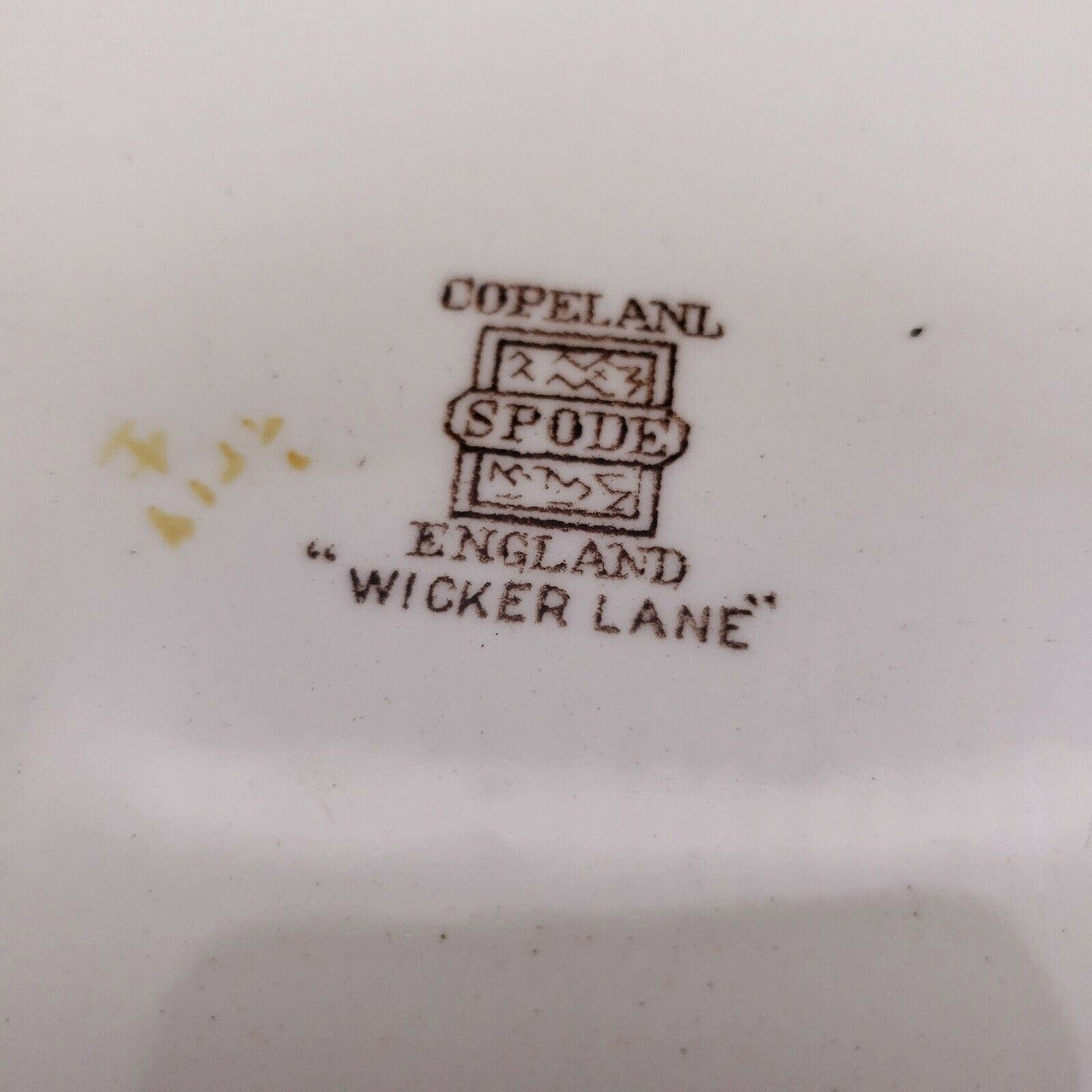 9" Spode Wicker Lane Basket Weave Square Vegetable Bowl