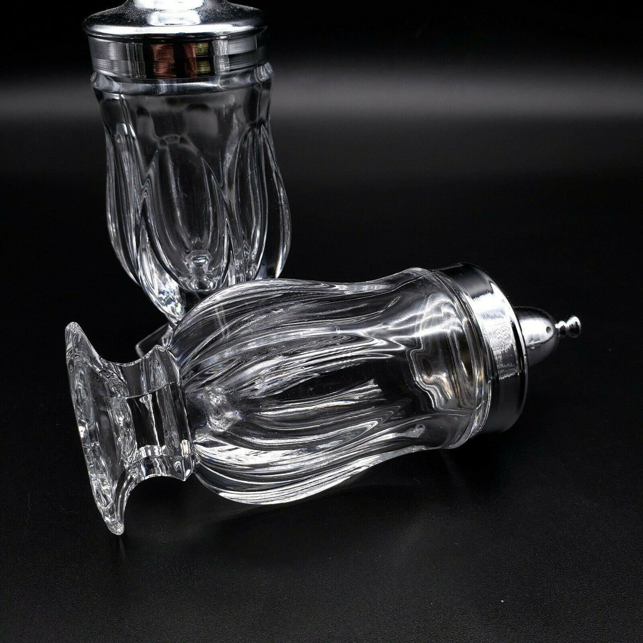 FOSTORIA Revere Giftware Clear Glass Footed Shaker Set & Metal Lids