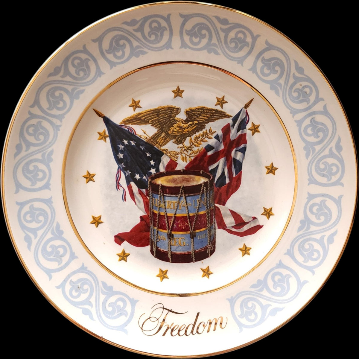 1974 Avon Freedom Plate Enoch Wedgwood England American Bicentennial Collector Plate