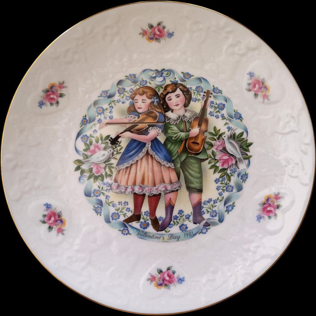 1981 Royal Doulton My Valentine Bone China Collector Plate