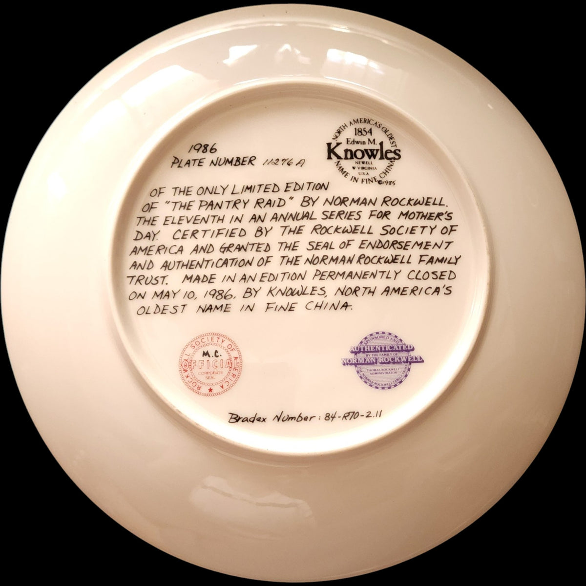 1986 Edwin M Knowles Norman Rockwell The Pantry Raid Mother's Day Collector Plate