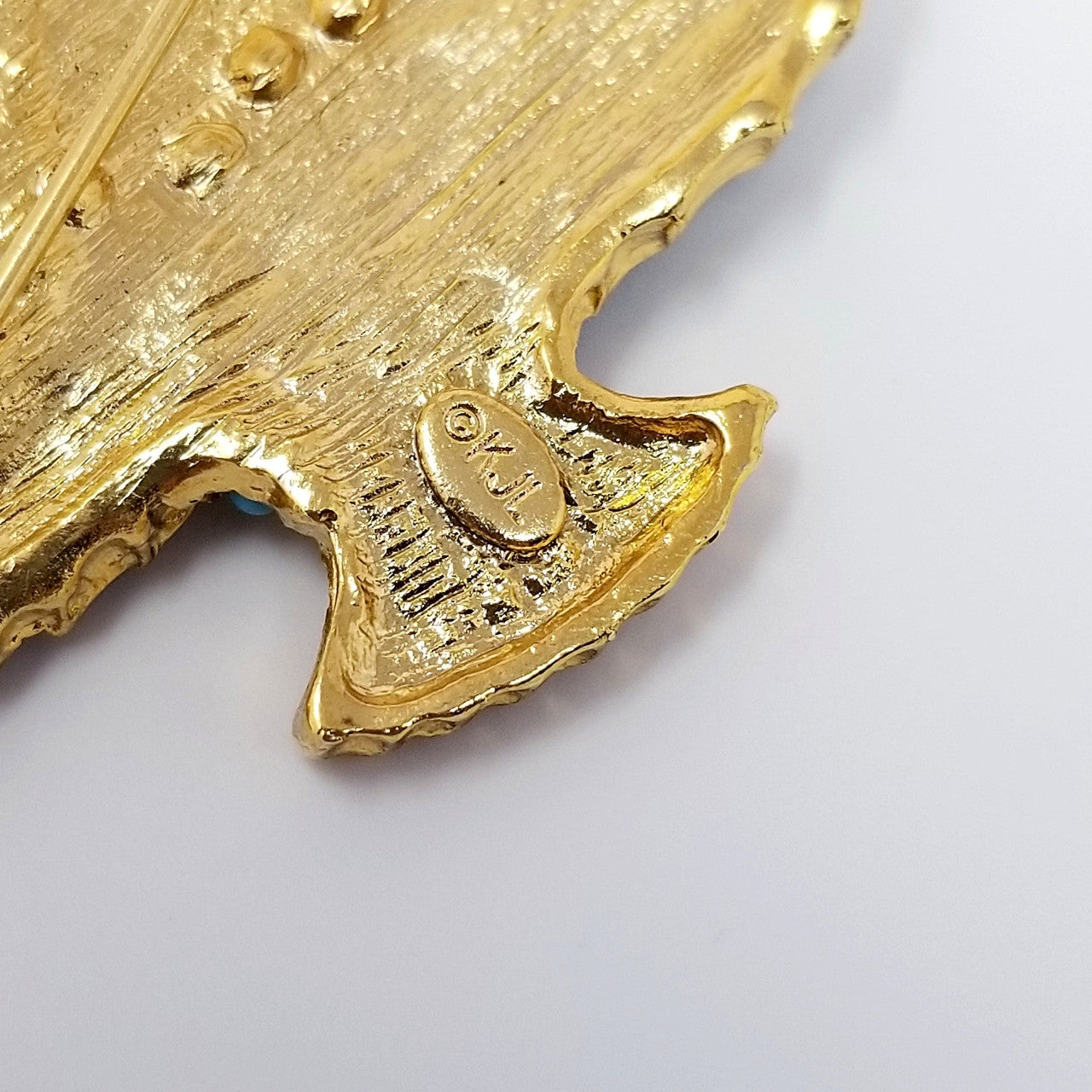 Kenneth Jay Lane KJL Embellished Seahorse Brooch/Pin