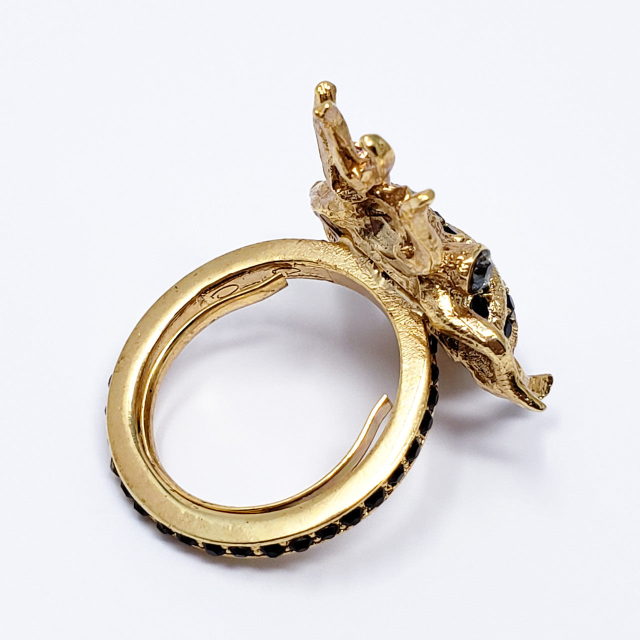 Oscar de la Renta Black Crystal Scarab Cocktail Ring in Gold