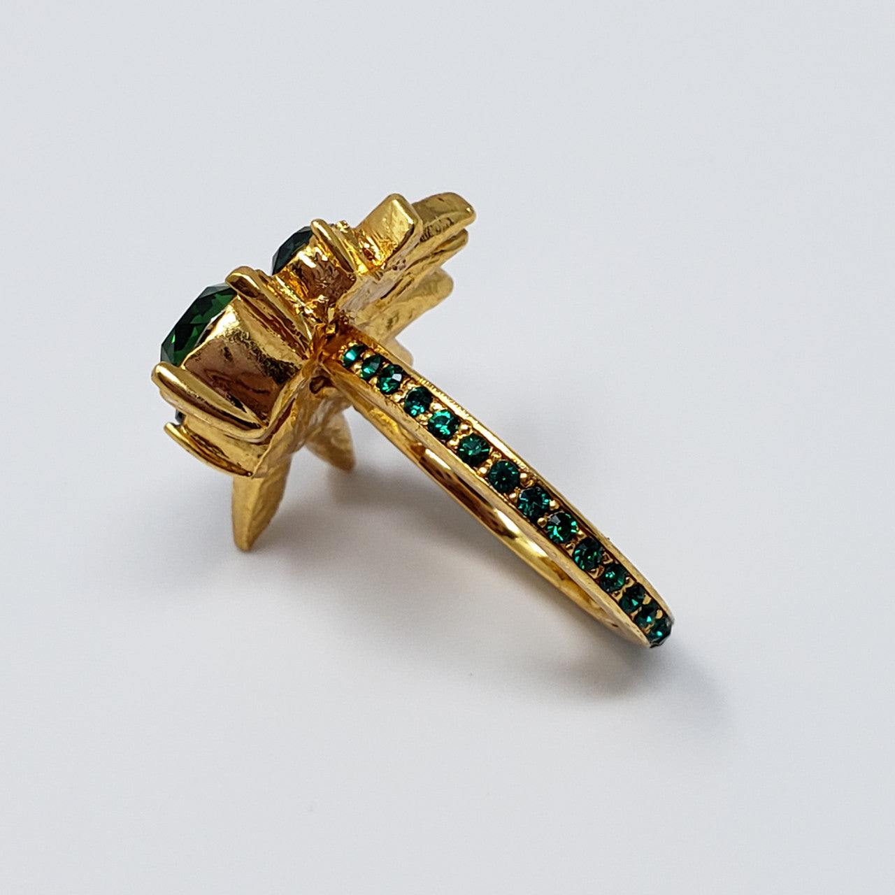 Oscar de la Renta Crystal Tropical Palm Statement Ring In Gold