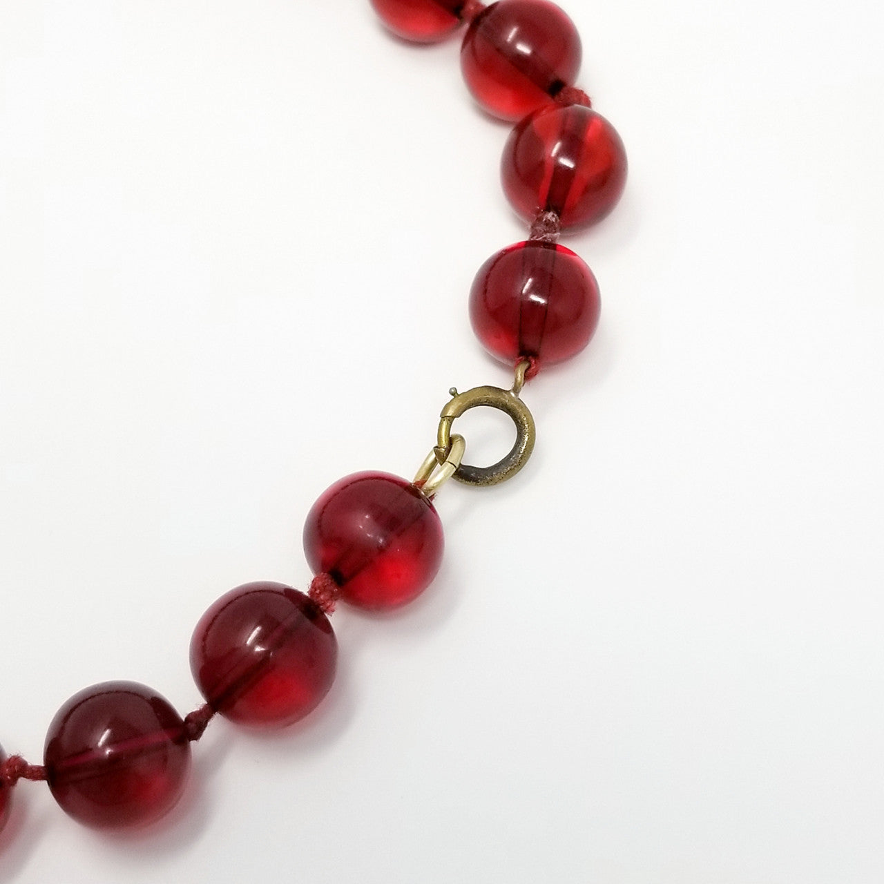 Red Cherry Amber Bakelite 16" Round Bead Choker Necklace