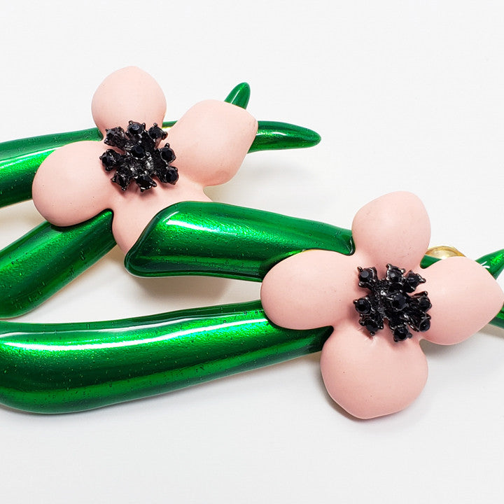 Oscar de la Renta Soft Pink & Green Flower Clip On Earrings