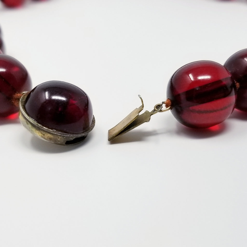 Red Cherry Amber Bakelite 17.5" Round Bead Choker Necklace