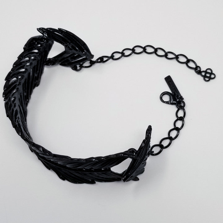Oscar de la Renta Black Palm Leaf Collar Necklace