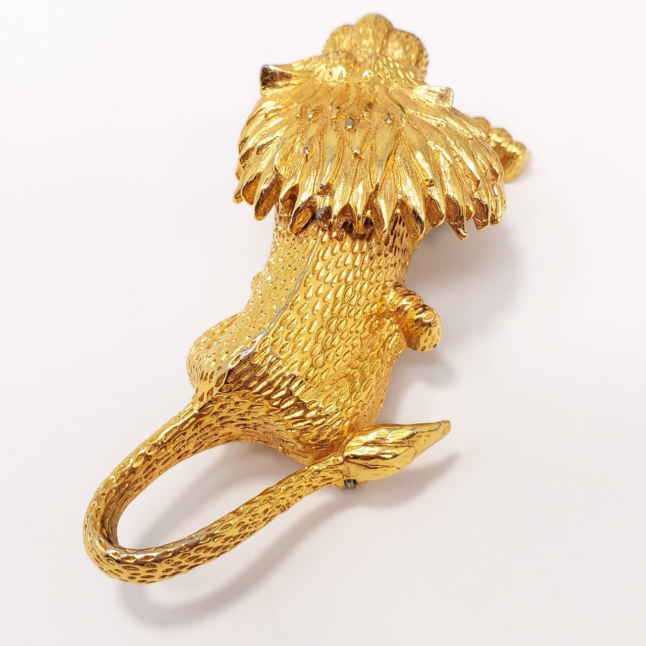 Vintage Jomaz Textured Lion Pin Brooch in Gold