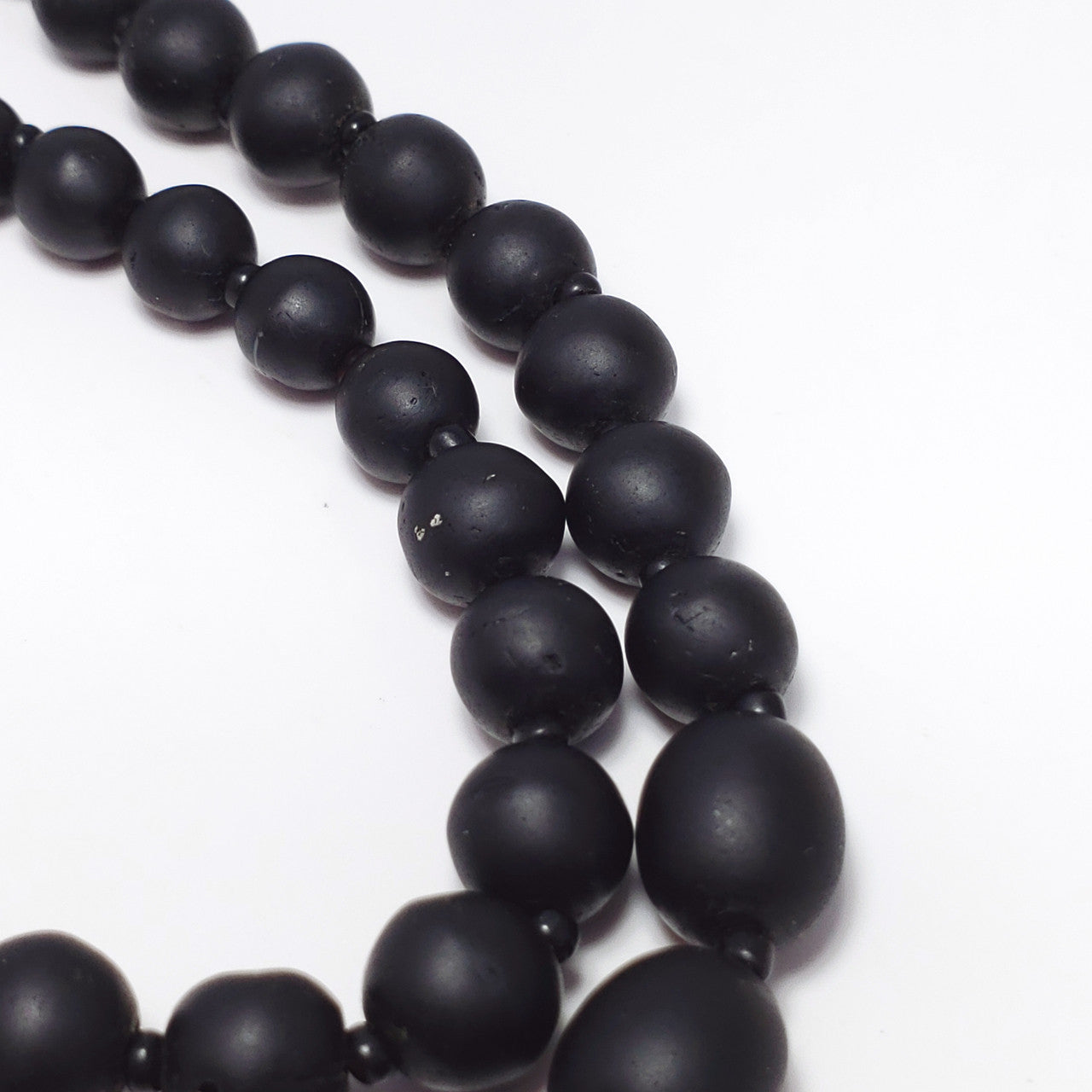 Antique Victorian Graduated Jet Bead Mourning Necklace