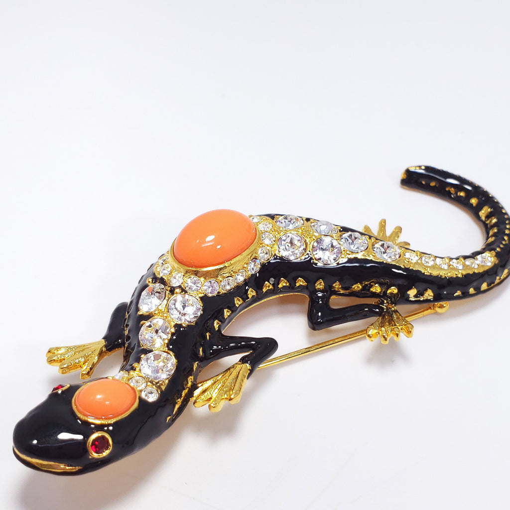 KJL Kenneth Jay Lane Cabochon Crystal and Black Enamel Salamander in Gold