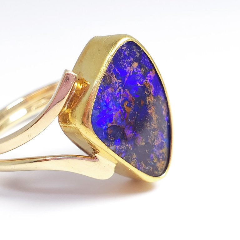 Vintage Custom 2 Carat Boulder Opal on 22K and 14K Gold Cocktail Fashion Ring