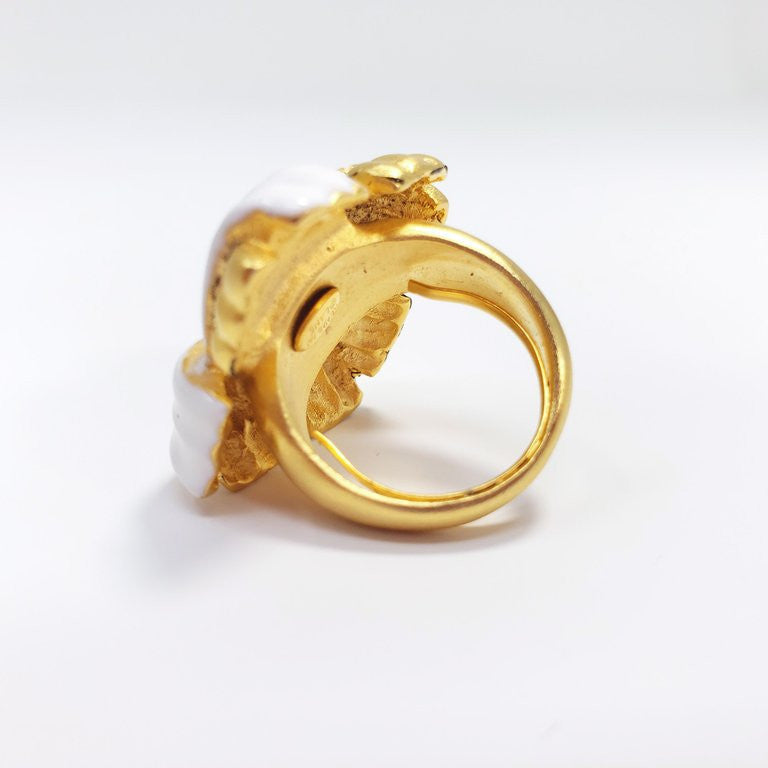 KJL Kenneth Jay Lane White Enamel and Faux Pearl Goldtone Cocktail Ring
