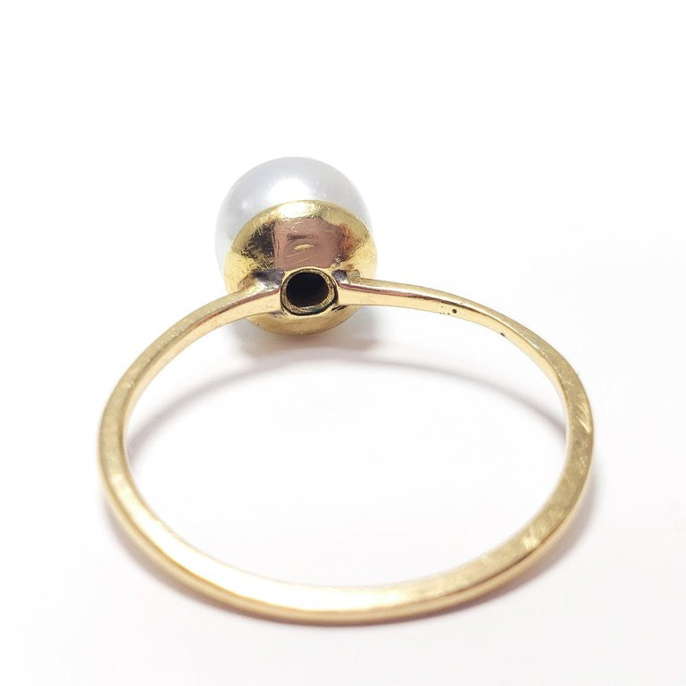 Tahitian Pearl and Bezel Diamond 14 Karat Gold Ring, Band