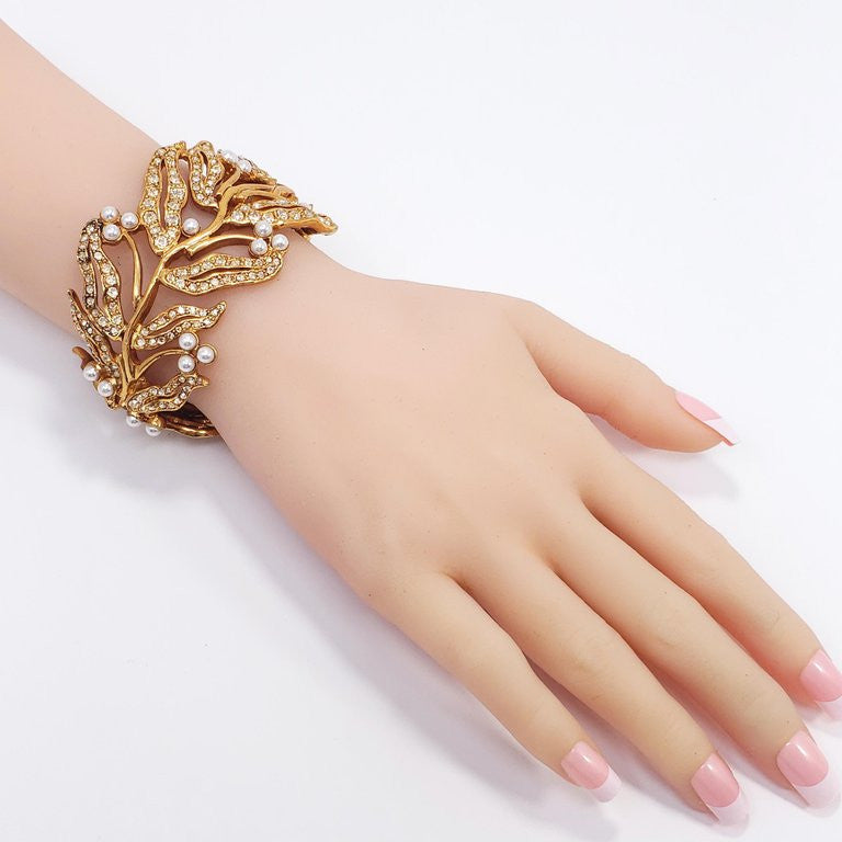 Oscar de la Renta Bamboo Leaf Faux Pearl Hinged Cuff Bracelet in Gold