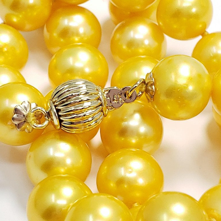 South Sea Pearl Knotted String Necklace with 14 Karat Yellow Gold Clasp