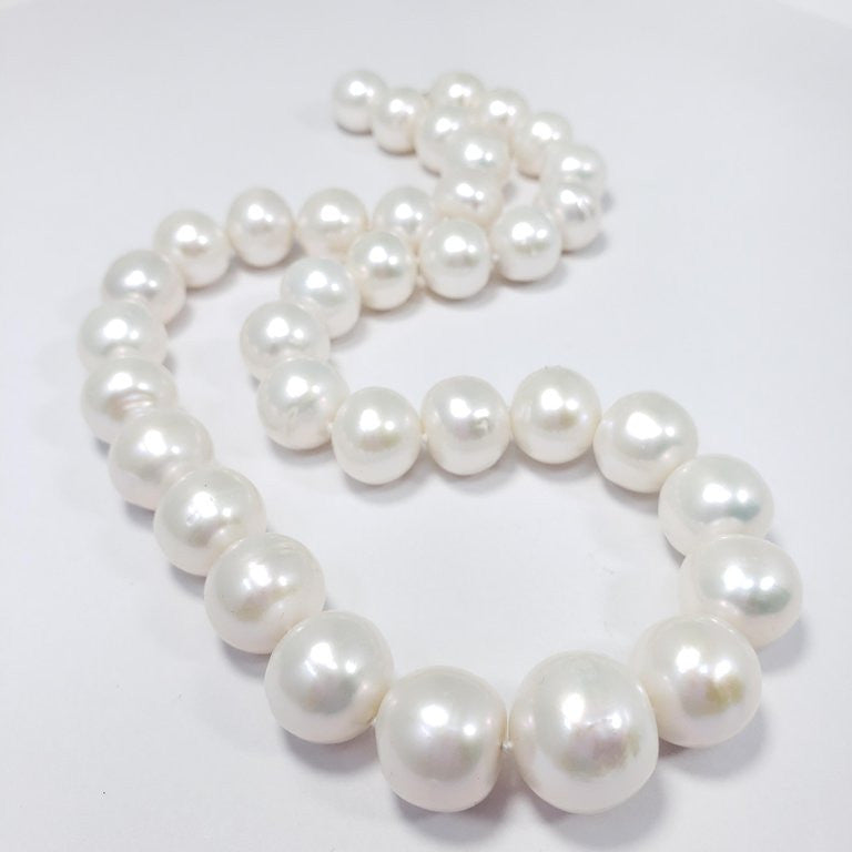 South Sea Pearl Graduated Knotted String Necklace 14 Karat Yellow Gold Clasp