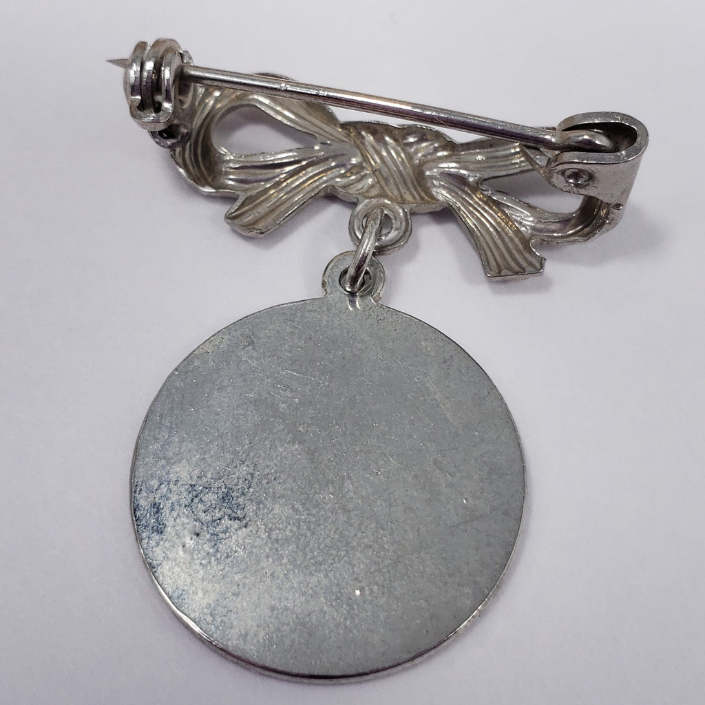 Dangling Bow and Coin Pin Brooch Class of 75, 1975, in Silver Tone