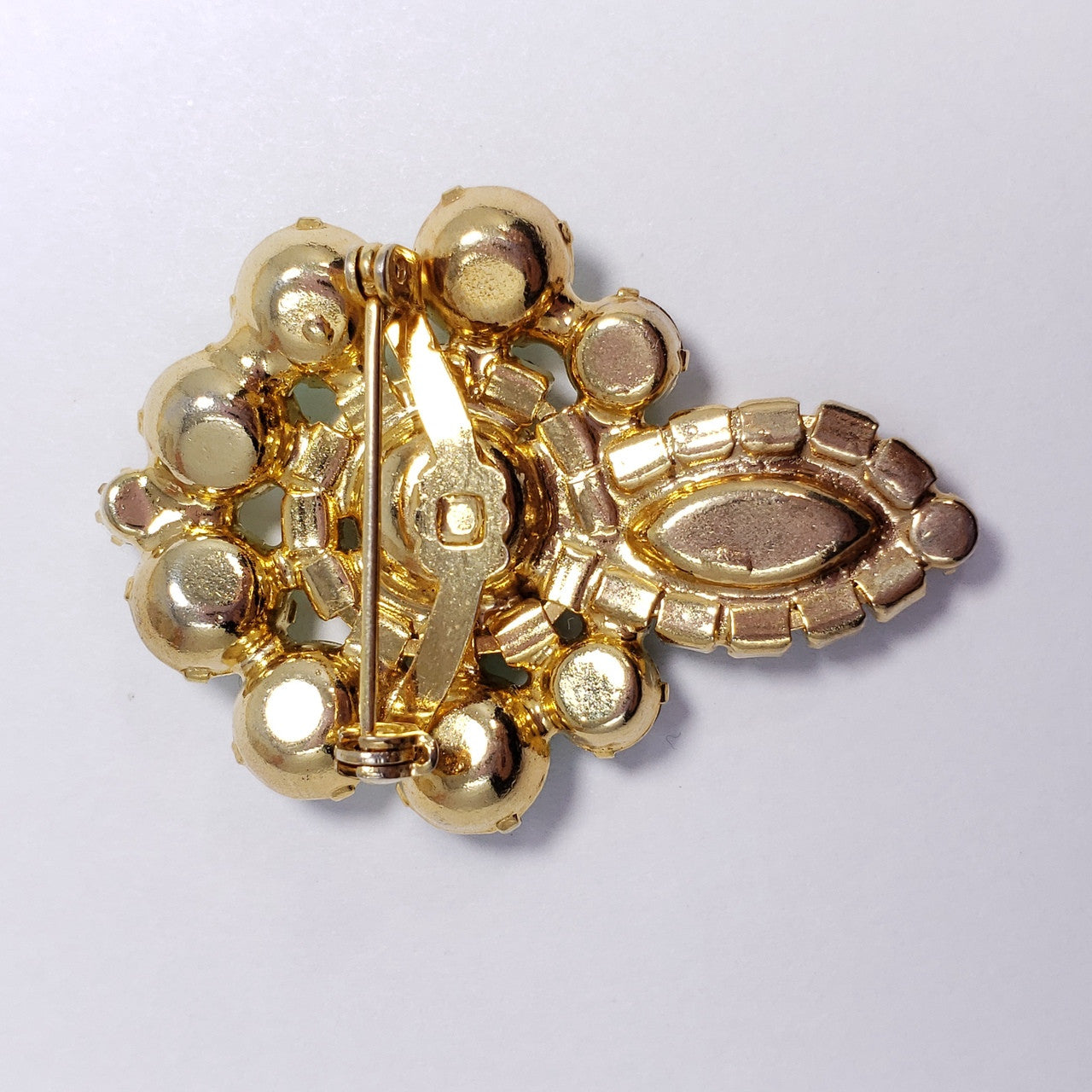 Vintage Green-Colored Rhinestone Prong Set Pin Brooch