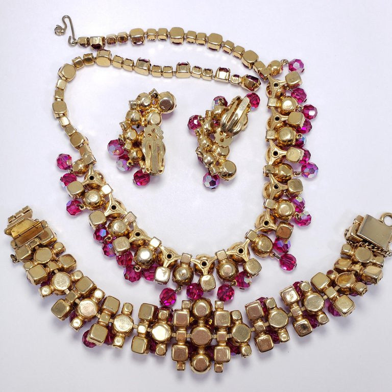Juliana DeLizza & Elster Aurora Borealis Fuchsia Crystal Cluster Parure