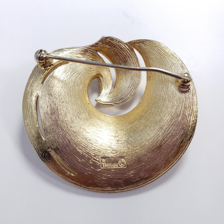 Trifari Cornw Textured Gold Motif Pin Brooch, Mid 1900s