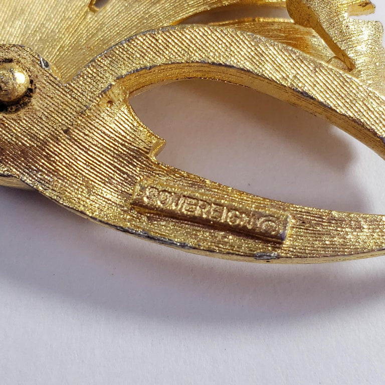 Faux Pearl Gold Plated Vintage Pin Brooch by Sovereign