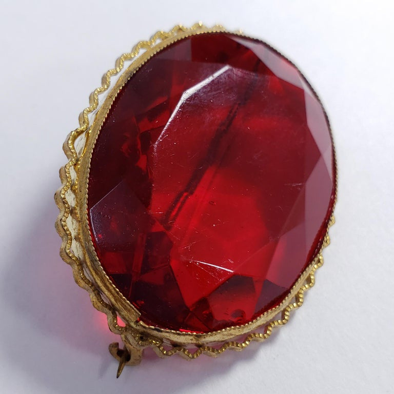 Red Crystal Open Back Victorian Pin Brooch in Decorative Bezel