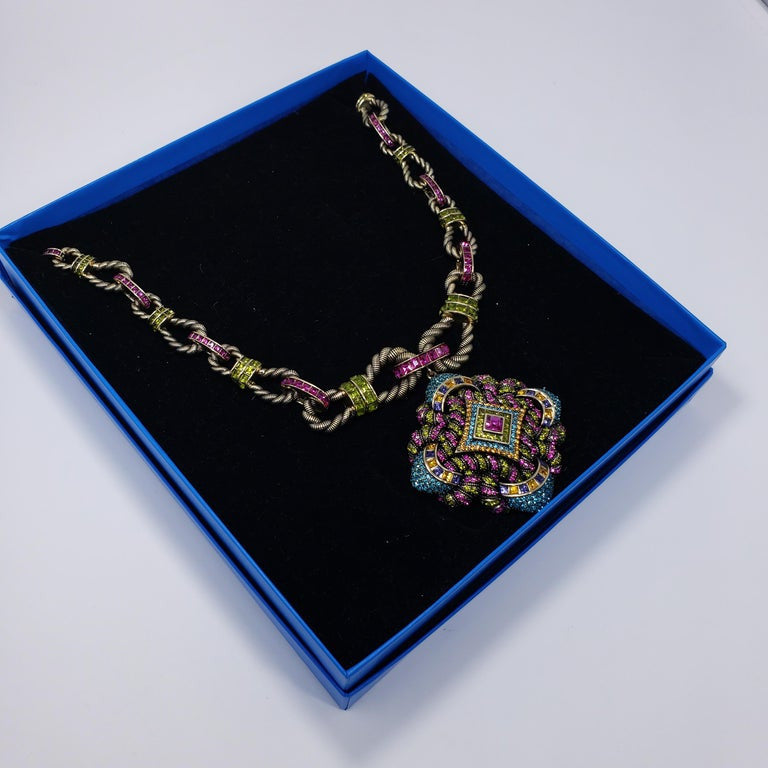 Heidi Daus Embellished Large Pendant Pave Crystal Rope Motif Link Necklace