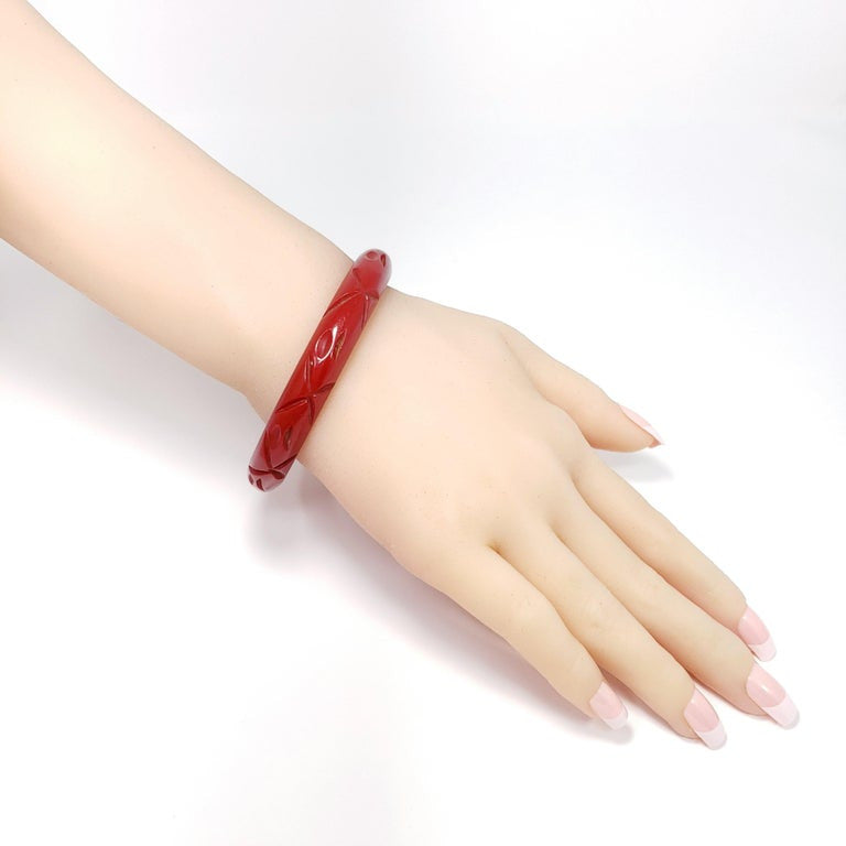 Bakelite Cherry Amber Red Vintage Carved Bangle Bracelet
