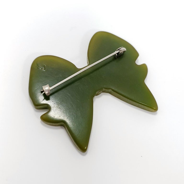 Apple Green Accented Bakelite Bow Pin Brooch, Early 1900s