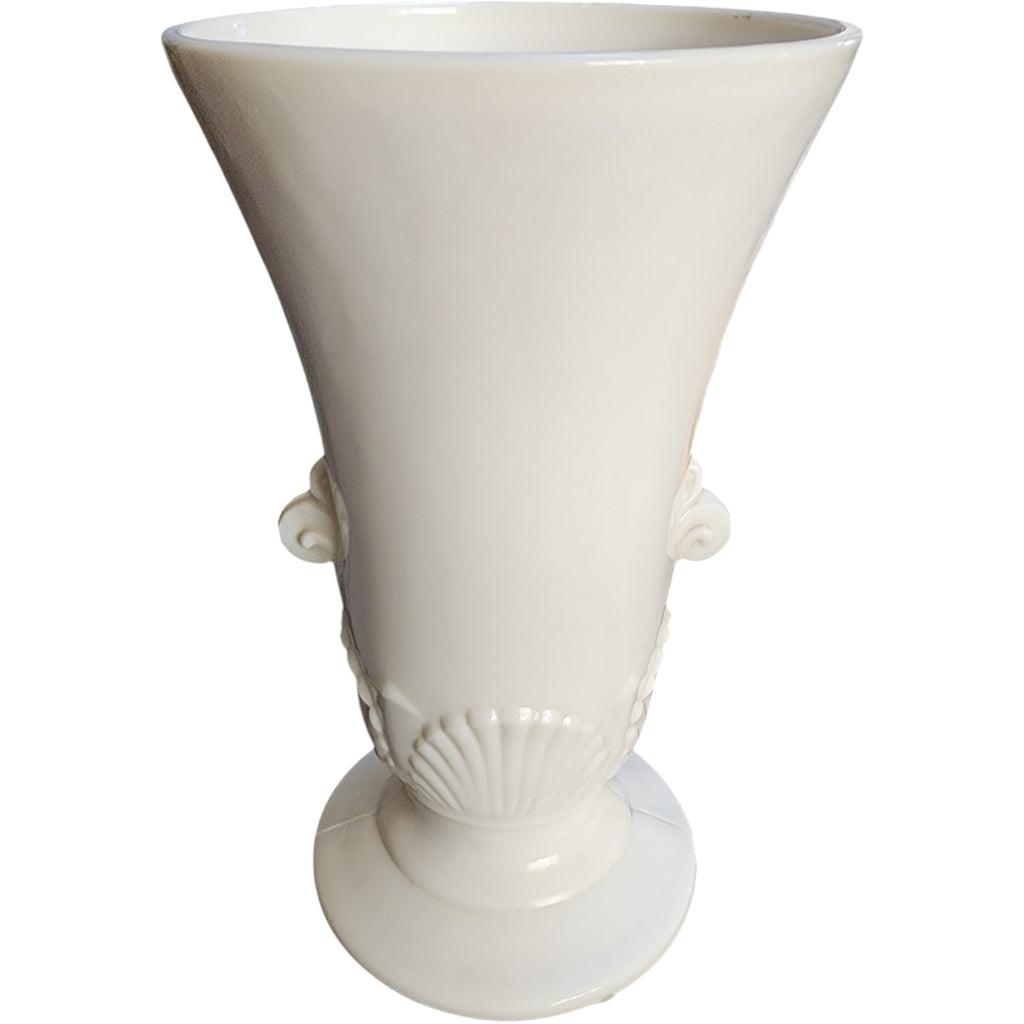 Vintage Anchor Hocking Vitrock Uranium Milk Glass Shell Vase