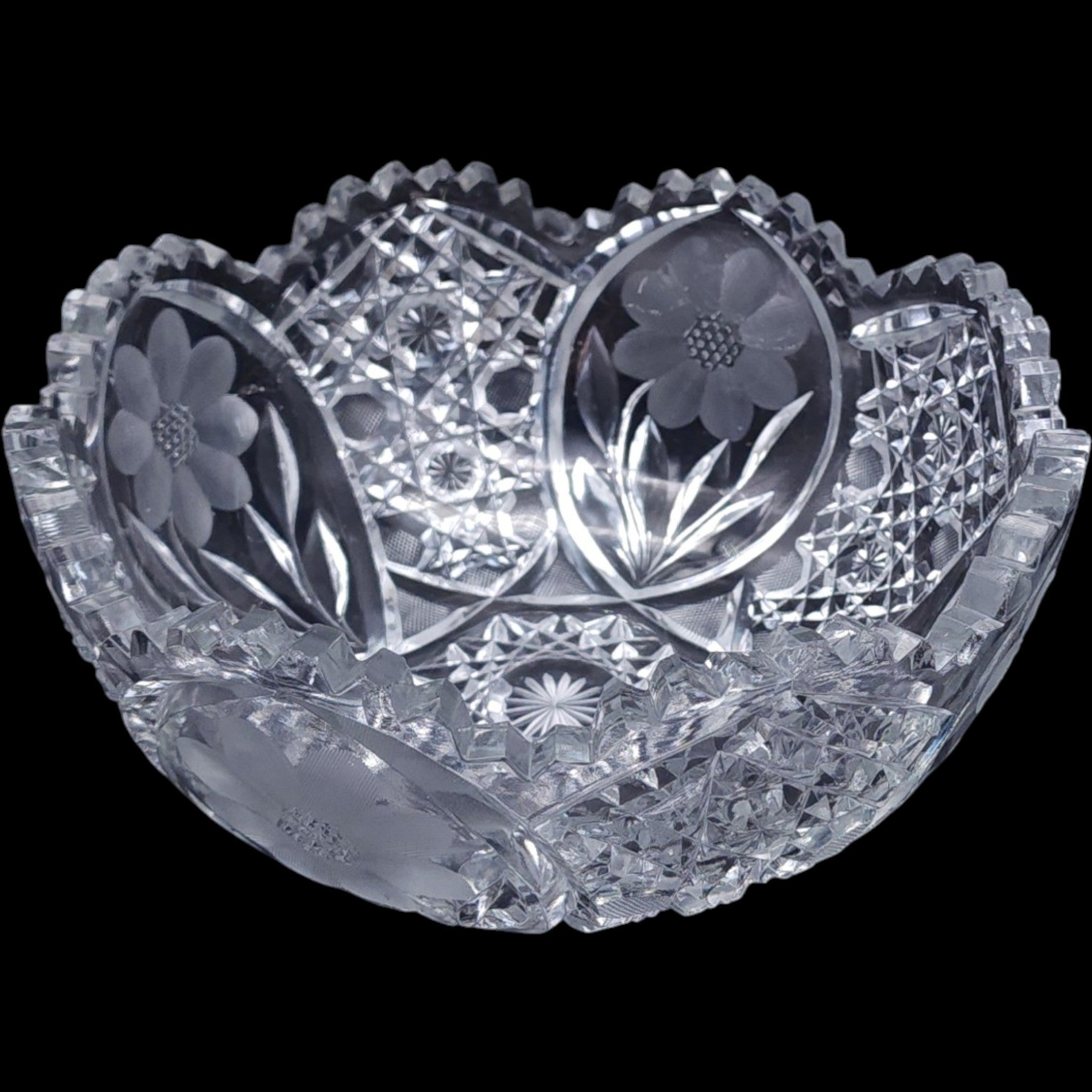ABP Style Cut Glass Bowl Wheel Engraved Floral Cosmos Sawtooth Edge
