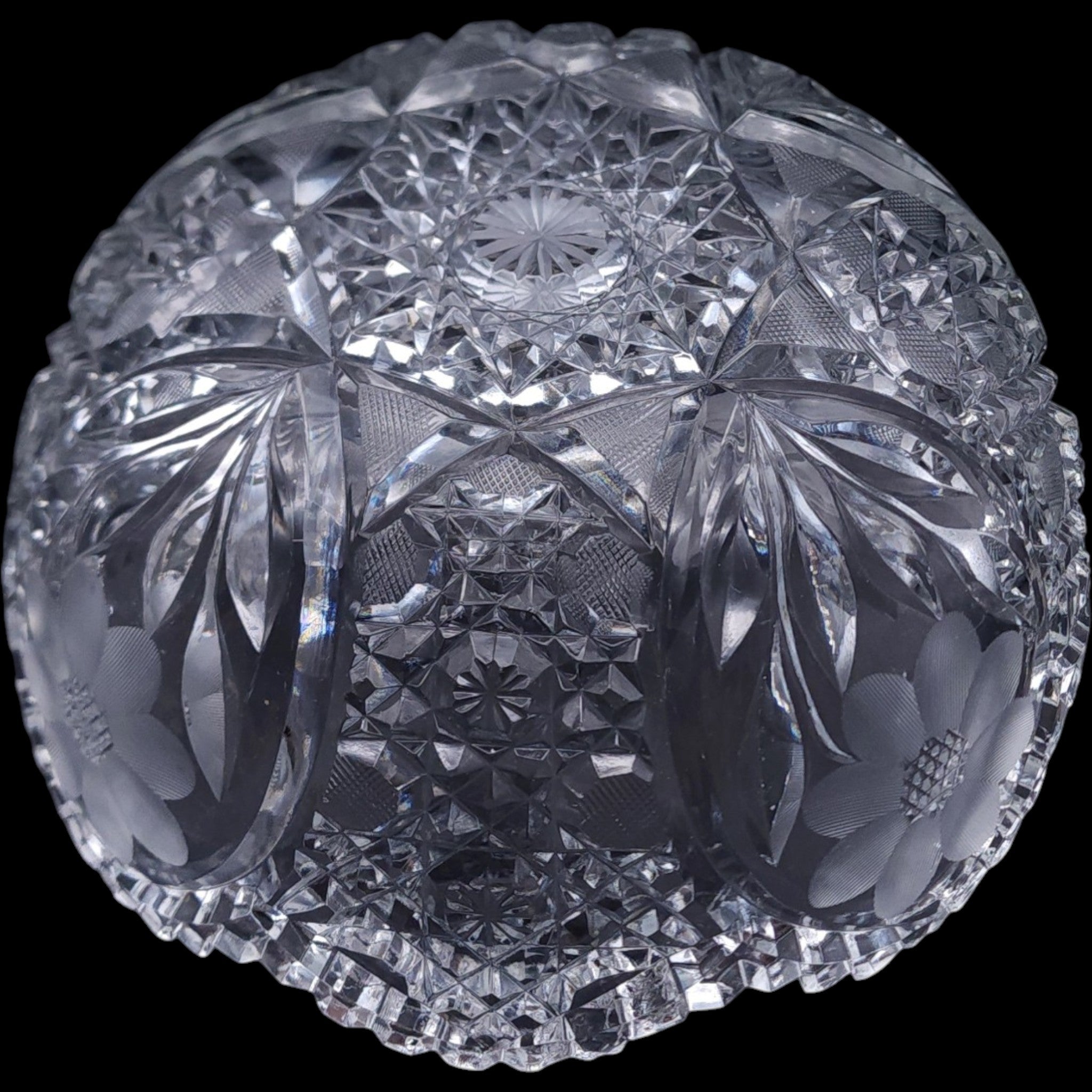 ABP Style Cut Glass Bowl Wheel Engraved Floral Cosmos Sawtooth Edge