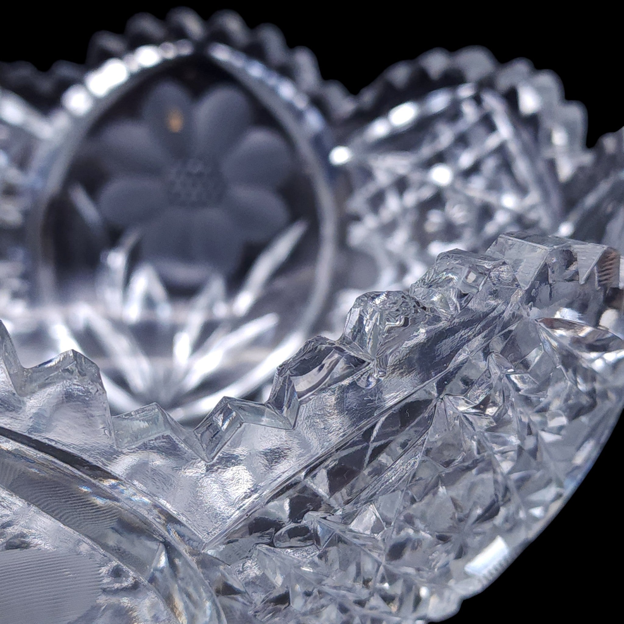 ABP Style Cut Glass Bowl Wheel Engraved Floral Cosmos Sawtooth Edge