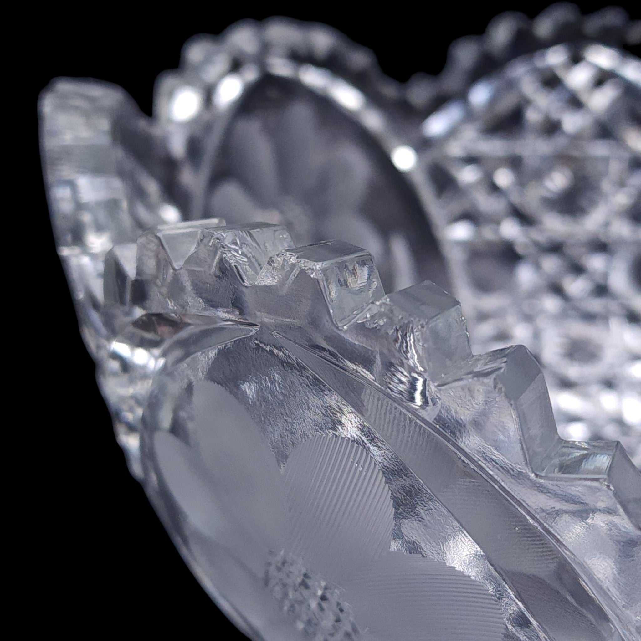 ABP Style Cut Glass Bowl Wheel Engraved Floral Cosmos Sawtooth Edge