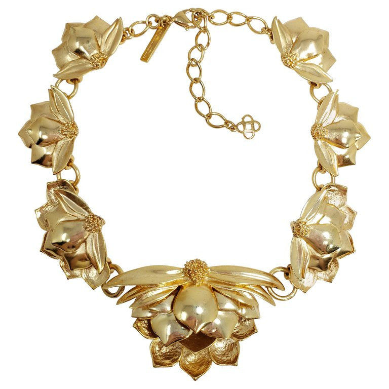 Oscar de la Renta Bold Gold Petal Flower Link Necklace