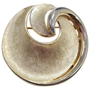 Trifari Cornw Textured Gold Motif Pin Brooch, Mid 1900s