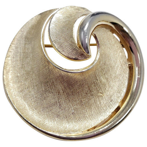Trifari Cornw Textured Gold Motif Pin Brooch, Mid 1900s