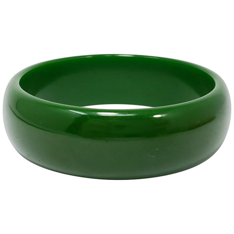 Apple Green Bakelite Minimalist Bangle Bracelet, Mid 1900s