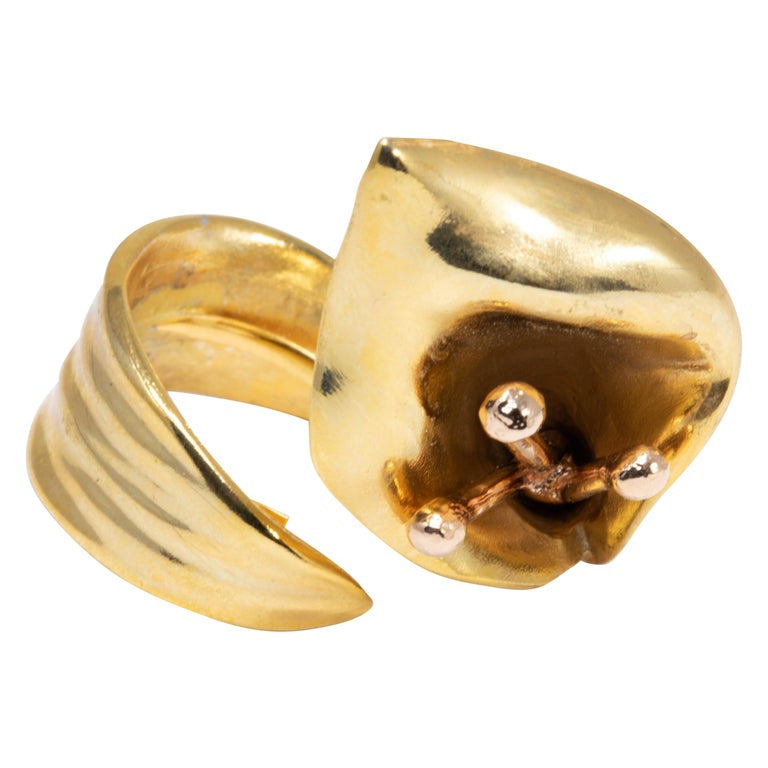Oscar de la Renta Calla Lily Cocktail Statement Ring, Polished Gold