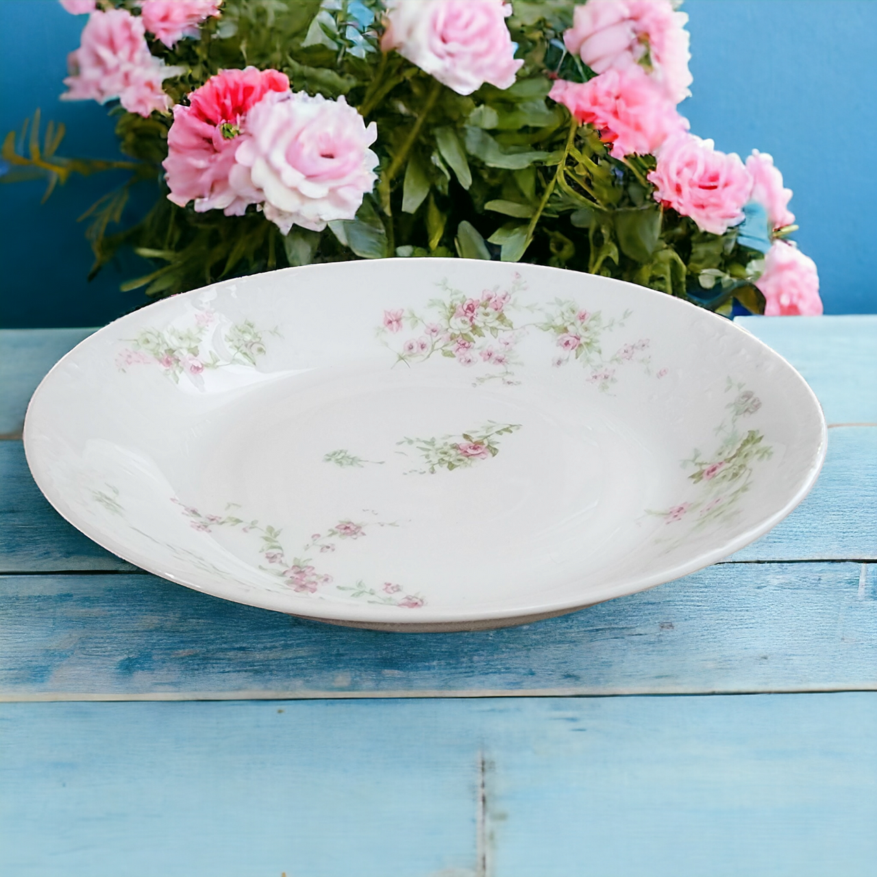 7"Haviland Limoges Schleiger Theo Smooth Off White Pink Roses Coupe Soup Bowl France