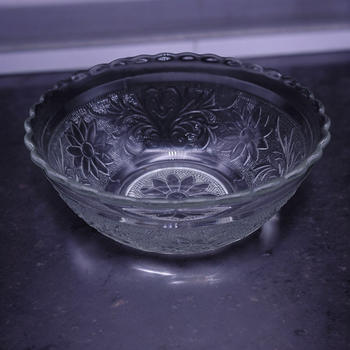 8" Anchor Hocking Sandwich Clear Scalloped Bowl