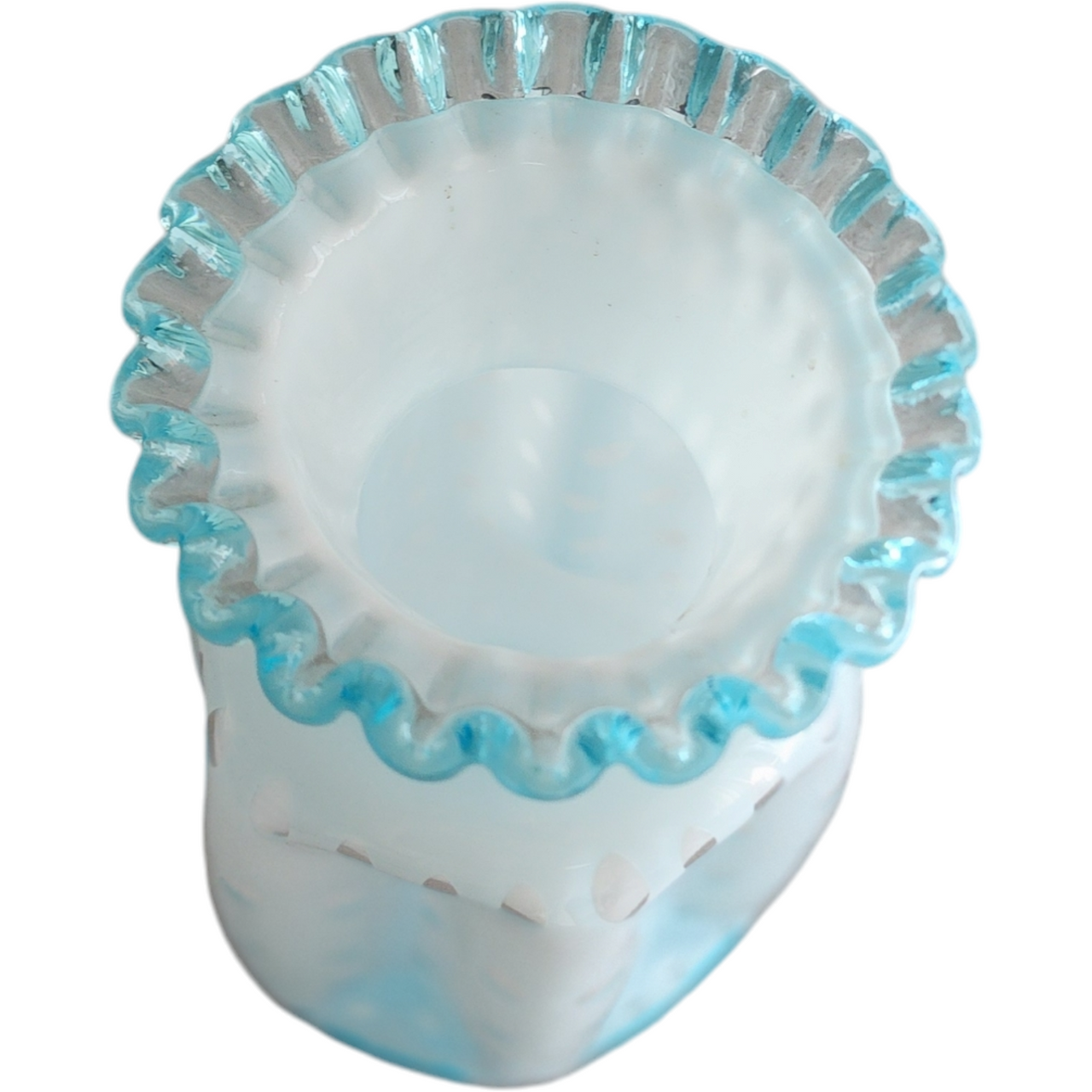 8" Fenton Bubble Optic Blue Powder Flower Vase