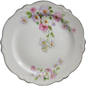 8" Homer Laughlin Fluffy Virginia Rose Platinum Trim Pink & White Flowers Salad Plate
